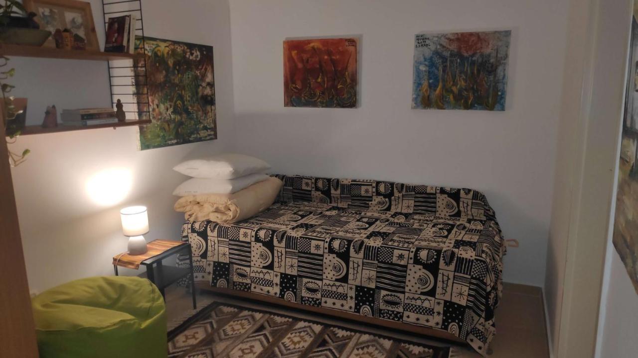 בית האומנים Artist Home Neve Ilan Eksteriør billede