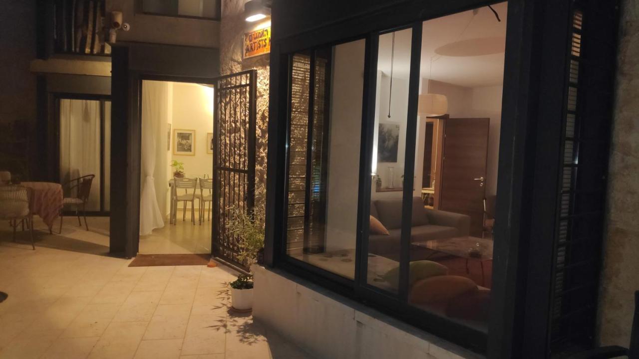 בית האומנים Artist Home Neve Ilan Eksteriør billede