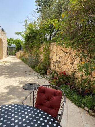 בית האומנים Artist Home Neve Ilan Eksteriør billede